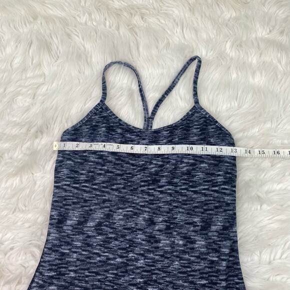 Lululemon Lululemon Power Y Tank Size 4 Dramatic Static White Black - Picture 14 of 16